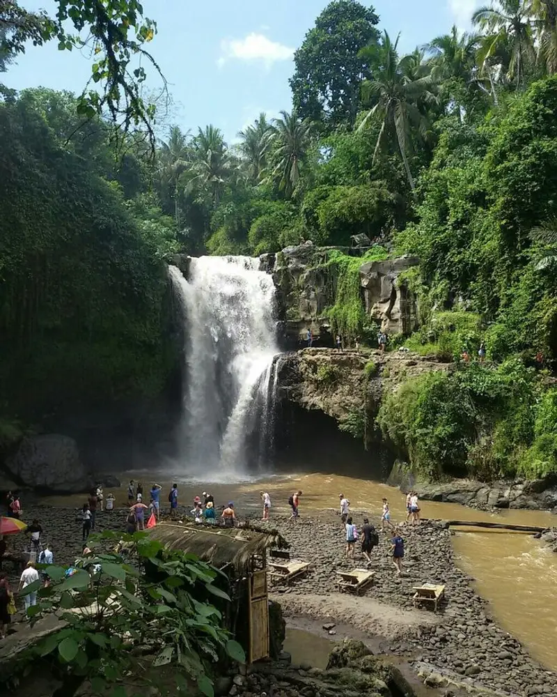 Tegenungan waterfall in Ubud