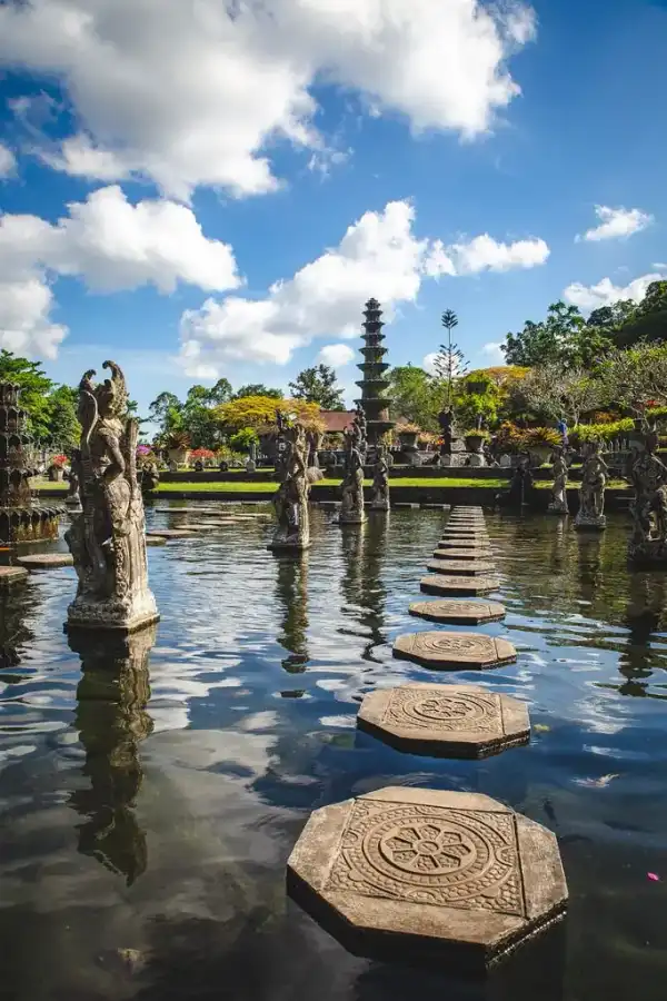 Tirta Gangga stone carvings