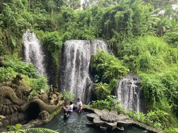 Spiritual Journey in Ubud — photo 21